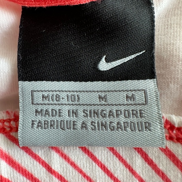 Nike Sports Bra Diagonal Striped Pullover Criss Cross Back Lined Size M (8-10) - Picture 8 of 12